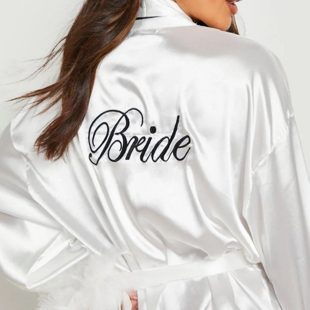 Bride Robe - Picture 1 of 4